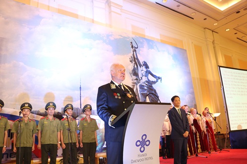 ky niem 27 nam quoc khanh lien bang nga tai ha noi