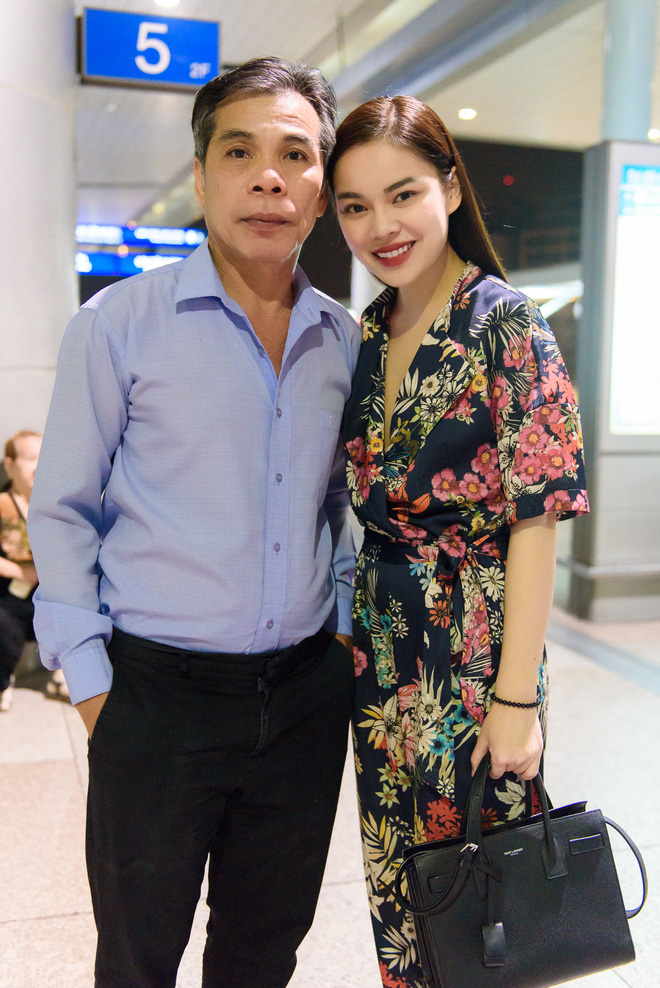 cha ruot ca si giang hong ngoc van cham chi chay taxi