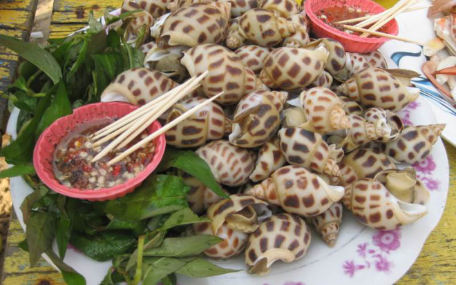 mon an trua khoai khau cua dan van phong ngon lam nhung cung tiem an nhieu nguy co