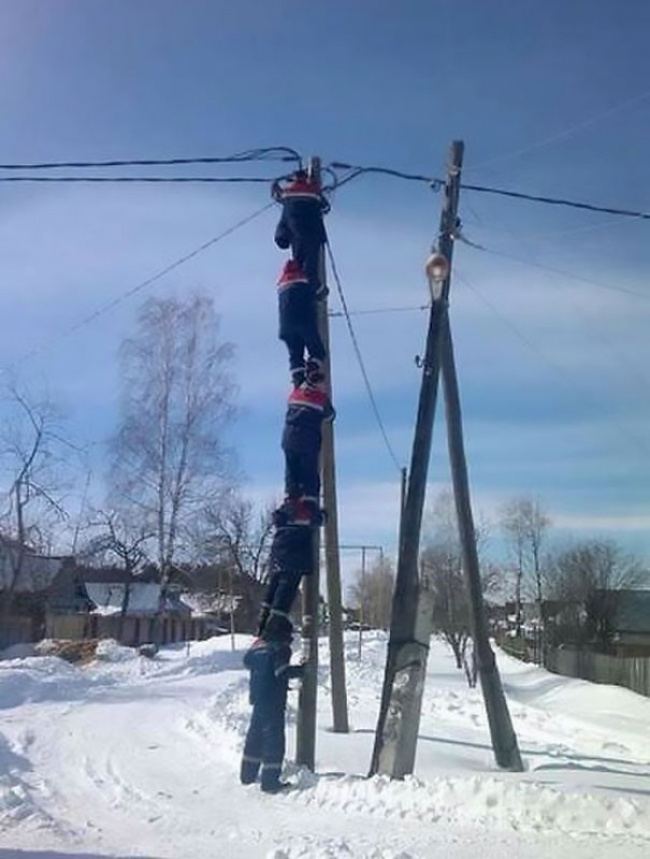 14 anh cong nhan lieu linh dam thach dau voi ca than chet