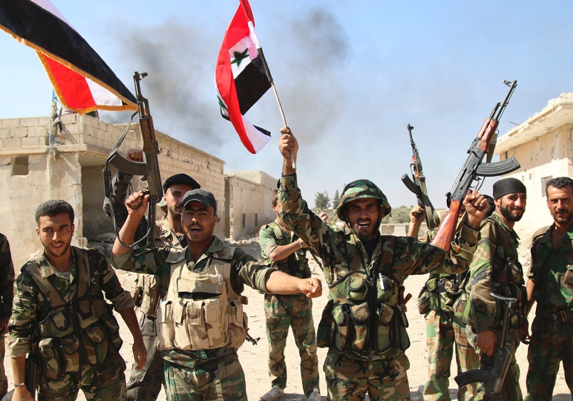 my lan dau ban ha may bay quan su cua syria