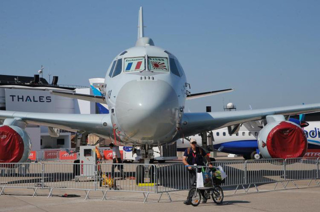 nhat ban muon hop tac voi my ban may bay da qua su dung cho dna