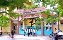 chi kip chiu tang me nua ngay nu sinh nuot nuoc mat buoc vao ky thi thpt