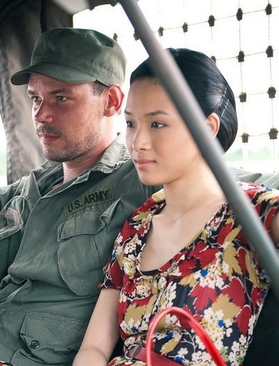 truong ho phuong nga hanh trinh tu hoa hau thong thao 3 ngoai ngu toi cao buoc lua dao lien quan tinh tien