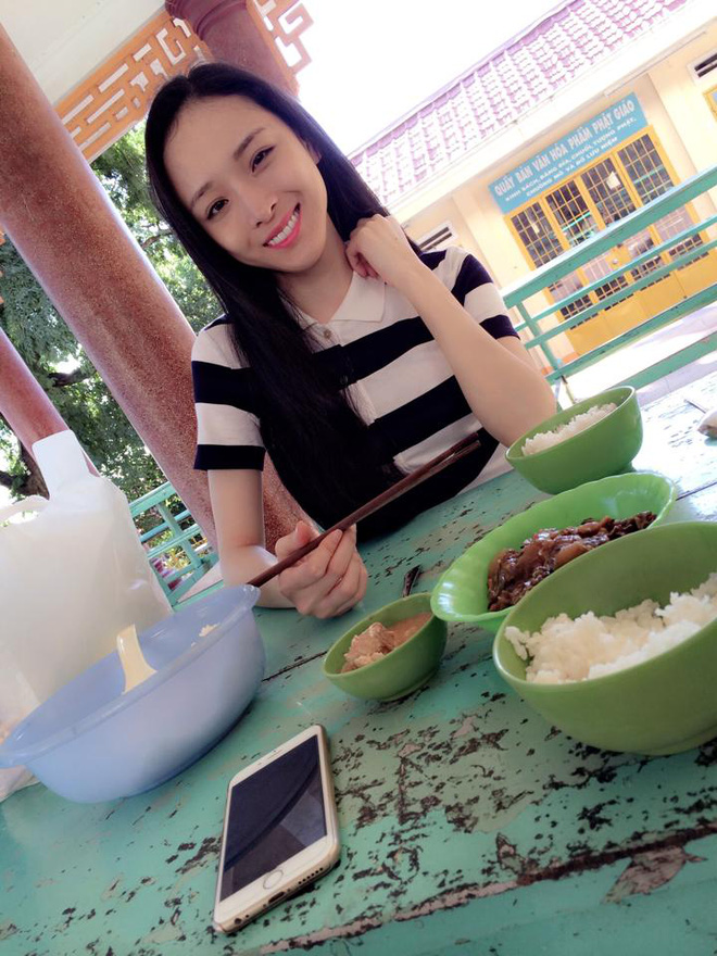 truong ho phuong nga hanh trinh tu hoa hau thong thao 3 ngoai ngu toi cao buoc lua dao lien quan tinh tien