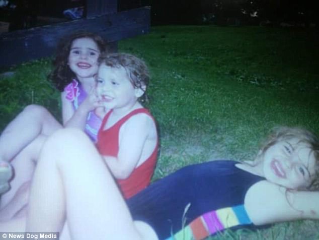 chang trai mang bau 4 thang lai con la dua con thu hai khien nhieu nguoi ngac nhien