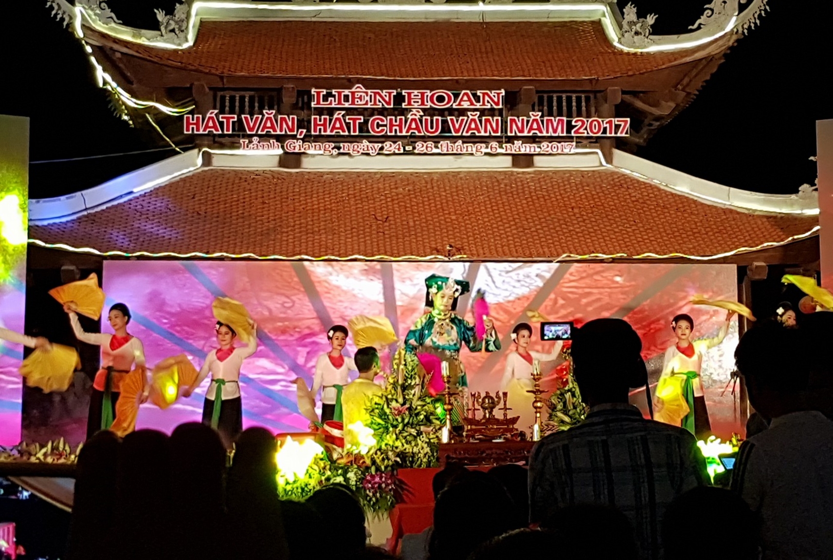 trao bang di san van hoa phi vat the quoc gia le hoi den lanh giang