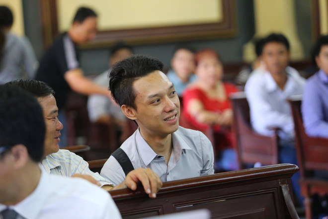 hoa hau phuong nga anh my la nguoi yeu toi moi quan he cua chung toi nghiem tuc chu khong phai phuc vu de nhan tien
