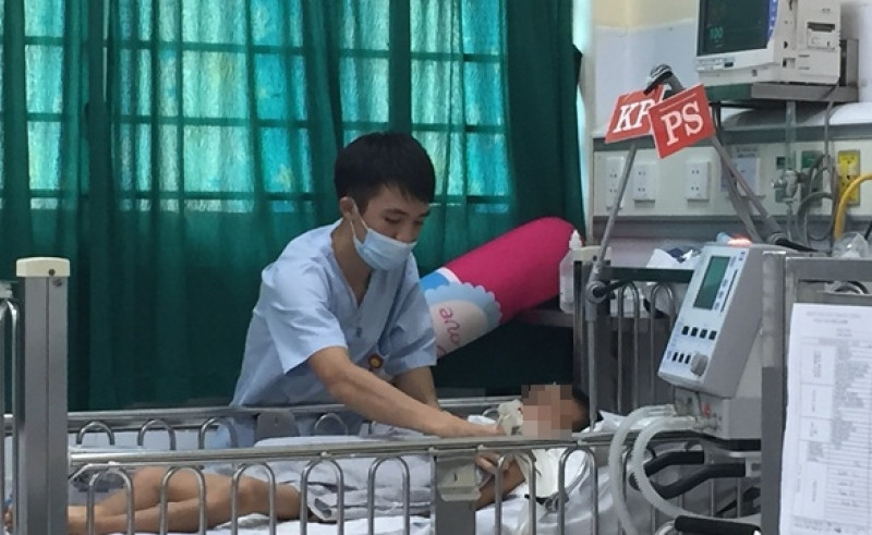 canh bao nhieu tre nhap vien vi bien chung do viem nao nhat ban