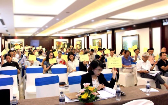 klf dat muc tieu tang truong loi nhuan 25 nam 2018