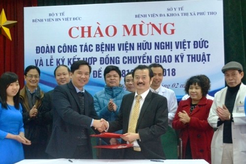 nang cao chat luong kham chua benh doi moi phong cach thai do phuc vu huong toi su hai long cua nguoi benh