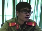 video nguoi dan ong lam loan pha bung binh giua pho sai gon