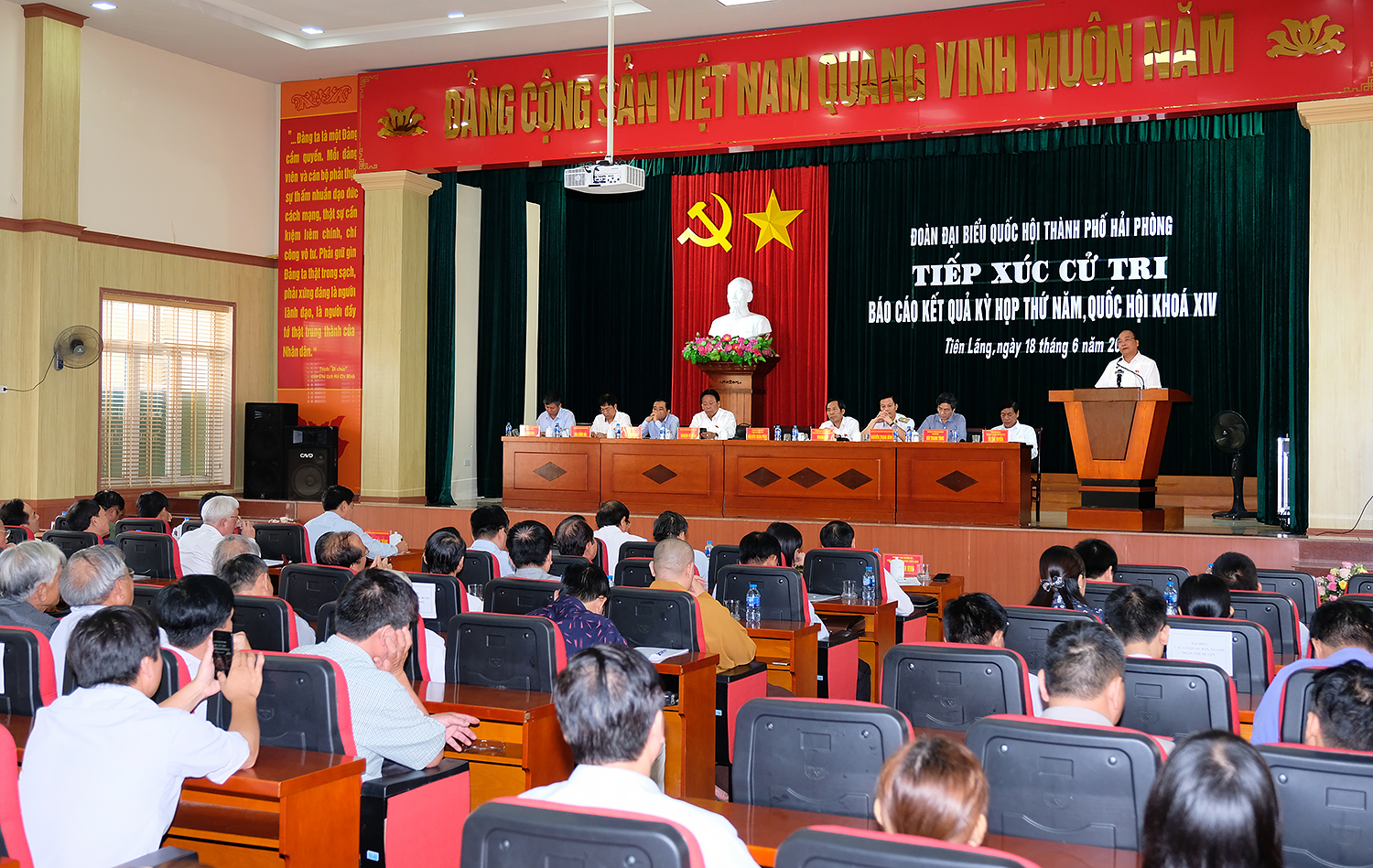 thu tuong phai lap lai trat tu bao dam an ninh an toan cho xa hoi