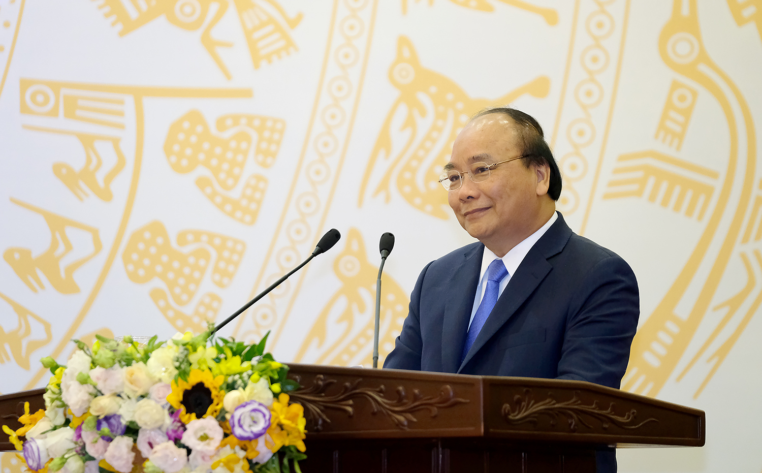 thu tuong de nghi bao chi phan bac cong khai nhung thong tin sai trai tren mang xa hoi