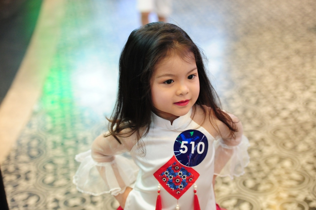 hua hen nhieu guong mat nhi toa sang trong tuan le thoi trang tre em viet nam mua 6