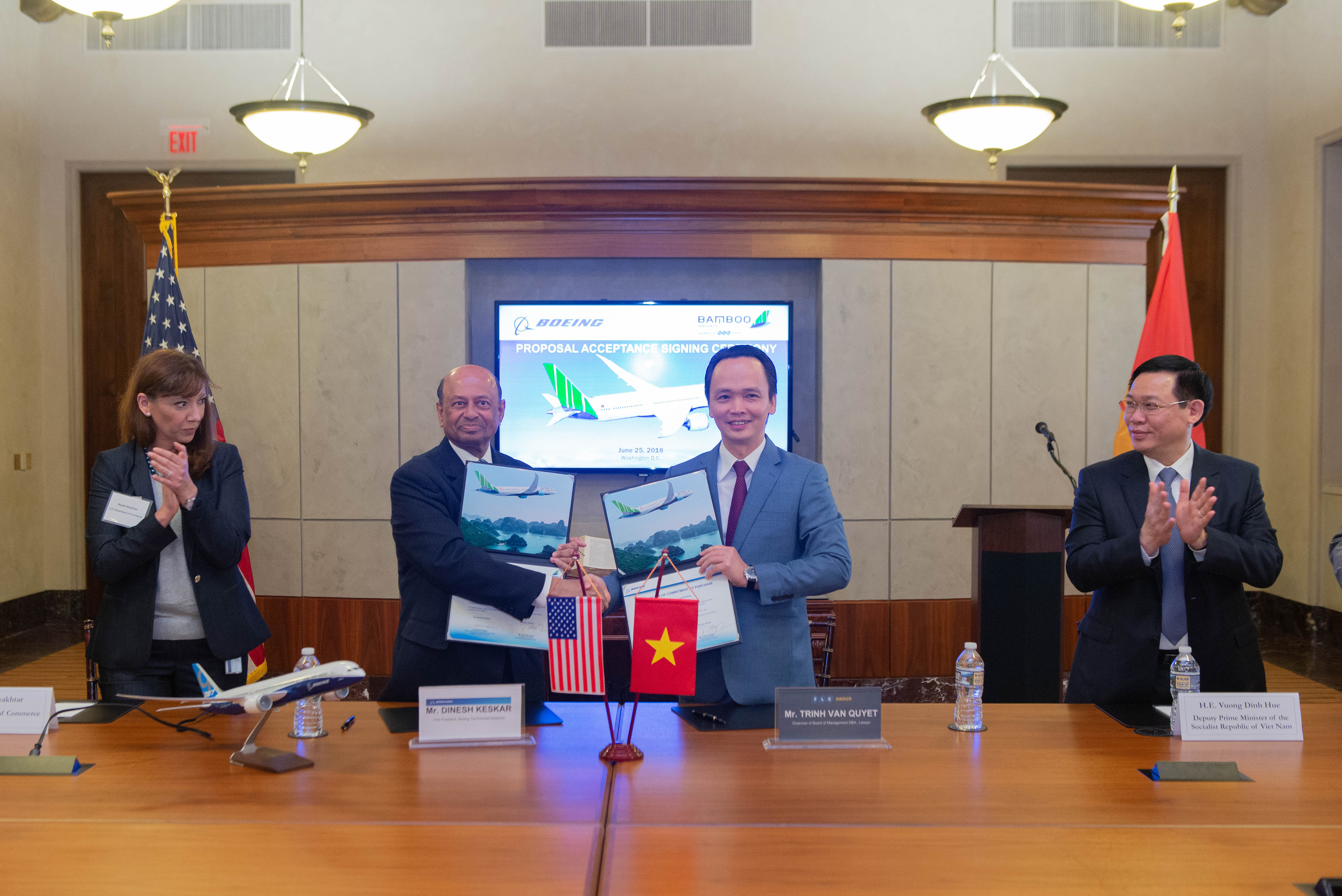 pho thu tuong vuong dinh hue tiep xuc cac doanh nghiep hoa ky