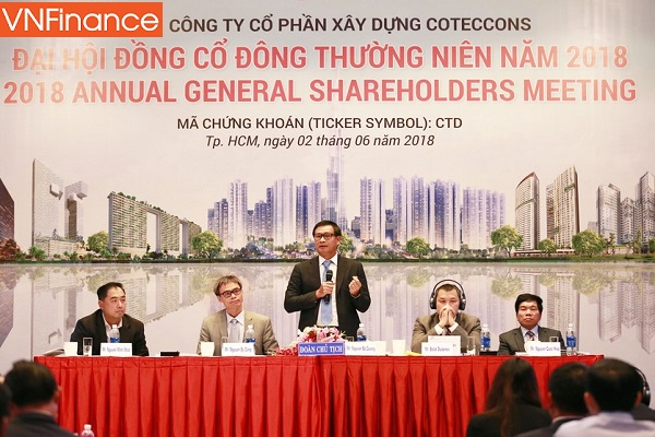 dang sau cau chuyen lat leo khien co phieu ctd cua coteccons tut doc khong phanh