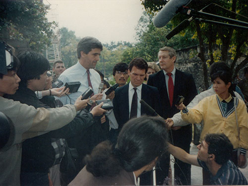 john mccain va john kerry nhung cau noi dac biet cua my va viet nam