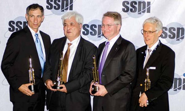 ts vuong thanh xuyen vao hoi truong danh vong nganh cong nghiep ve tinh the gioi