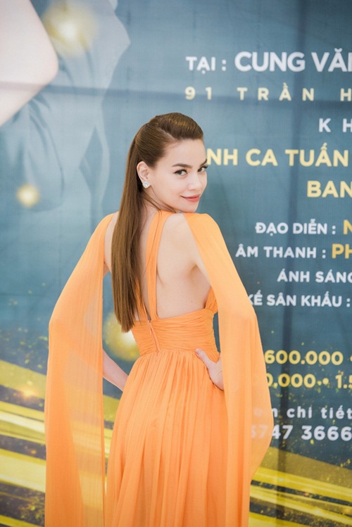 ho ngoc ha nguoi ta khong chung tinh nen toi danh phai yeu nguoi khac