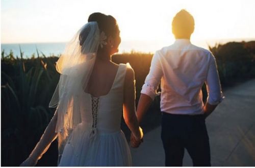 su that cau chuyen bo ich ky mot minh 1 bat pho 3 me con chia nhau 1 bat khien chi em buc xuc