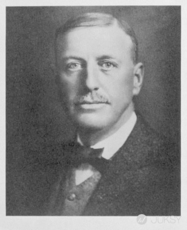 converse thuong hieu lam nen thanh cong nho hon 100 nam bao thu