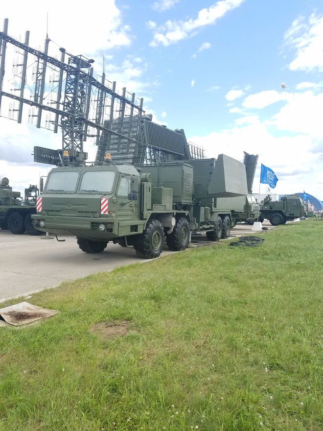 nga khoe radar protivnik ge tai maks 2017 khach hang lan dau lo dien san sang chien dau