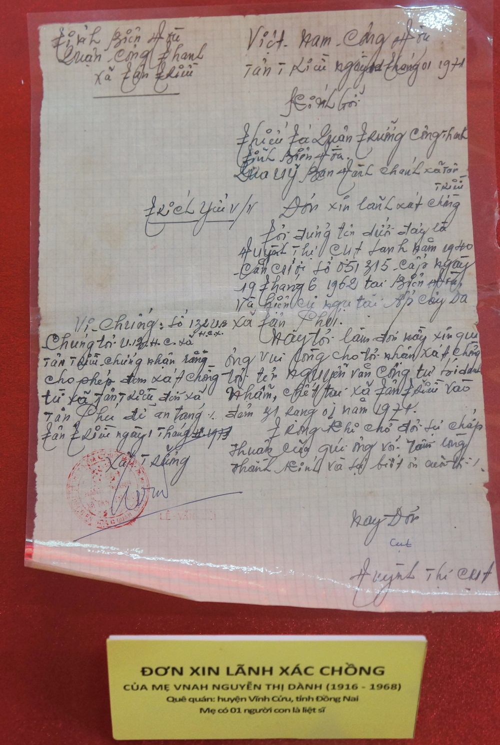 ton vinh va tri an cac anh hung liet si va nguoi co cong qua 70 nam den on dap nghia