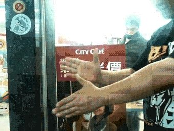 16 man bieu dien vi dieu cua cac ao thuat gia nghiep du