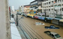 anh video ha noi ngap lut chap dien toe lua kinh hoang trong con mua nhu trut ky nghi le 304