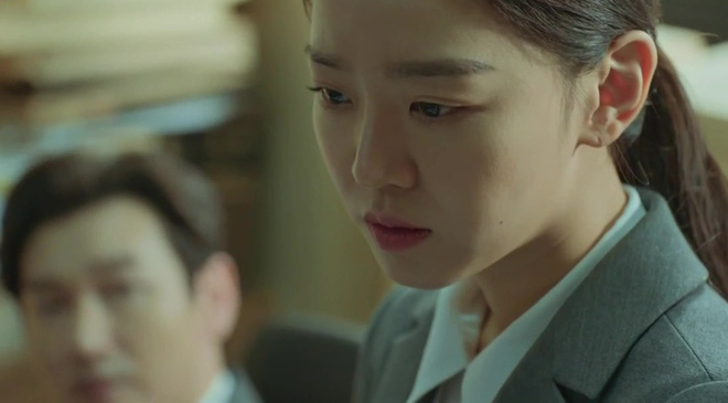 su that sau cuoc dung do cua tieu thu la ngoc canh vang va chang thu sinh khong mang vat chat