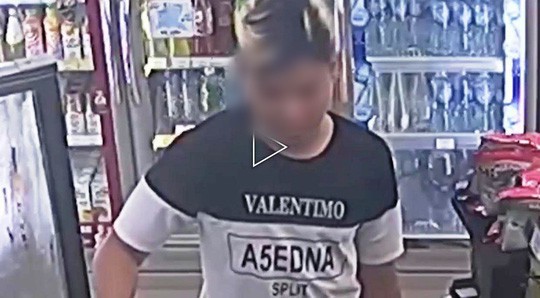 da bat duoc bang cuop nhi xong vao cua hang tien loi hanh hung nhan vien cuop hang hoa o sai gon