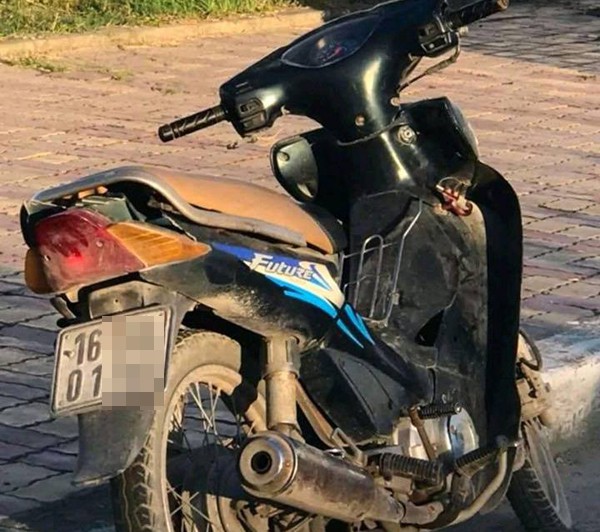 hai phong nam thanh nien tu vong trong tu the nam sap mieng sui bot o bai co