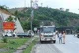 cong an hoa binh tang cuong cong tac bao dam trat tu an toan giao thong tren tuyen quoc lo 6