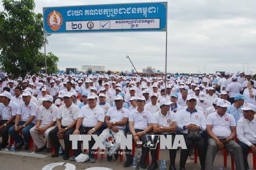 campuchia bat dau chien dich van dong van dong tranh cu quoc hoi