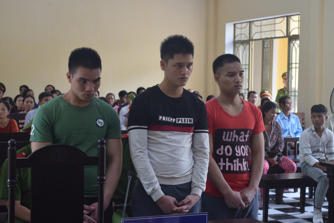 dam chet bao ve truong vi ngan minh tan gai 3 nam thanh nien lanh an 52 nam tu