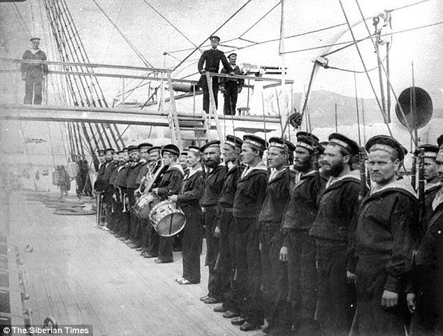 phan chia kho bau khong lo tu tau tuan duong bi dam nga se nhan lai hon 100 tan vang