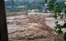 mua lu lam 8 nguoi chet o yen bai da truc vot duoc thi the bi thu xa