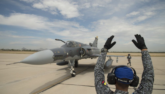 thi truong tiem kich secondhand noi song khi kfir tc10 israel thuc chien cung f 16 my