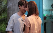 he lo canh quay lang man cua isaac voi nguoi dep phan ngan