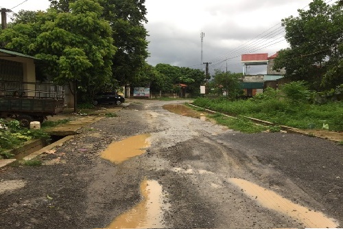hoa binh du an cai tao tinh lo 438b anh huong nghiem trong den cuoc song cua nguoi dan