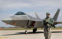 F-22 lộ vấn đề nghiêm trọng, báo Trung Quốc được dịp lên mặt, chê bai Mỹ
