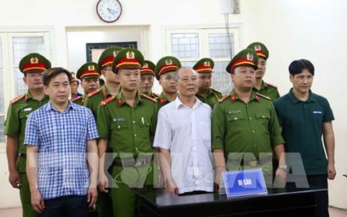 phan van anh vu bi hdxx tuyen phat 9 nam tu