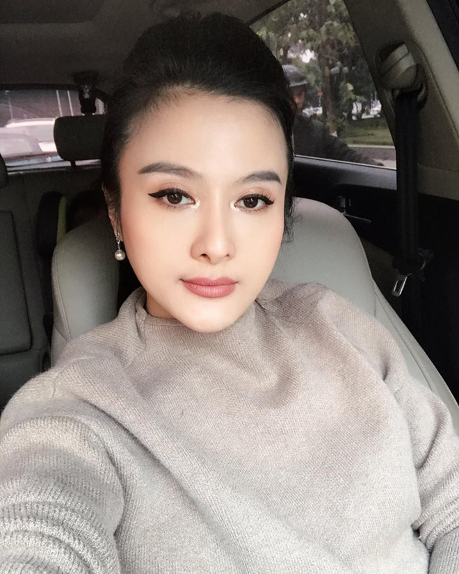 chi gai ruot huyen baby nhan sac nong bong cuoc song giau sang