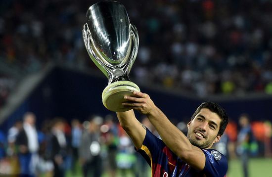 messi om mat xuc dong khi dang quang