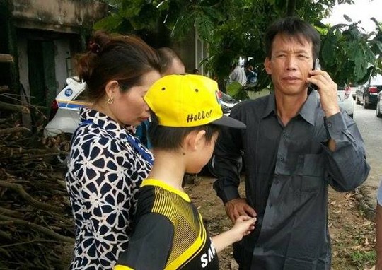 chum anh pham nhan vo oa niem vui ngay dac xa