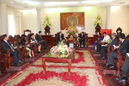 lanh dao thanh pho can tho tiep dai su new zealand