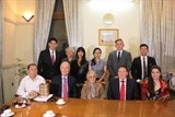 quy hoa binh va phat trien viet nam voi cac nha hoat dong vi hoa binh my trao doi sach quy