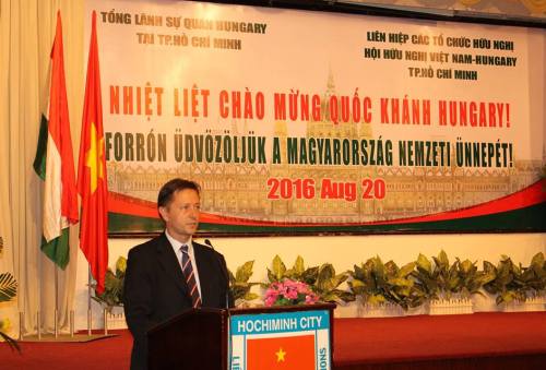 lien hiep tphcm ky niem quoc khanh nuoc cong hoa hungary