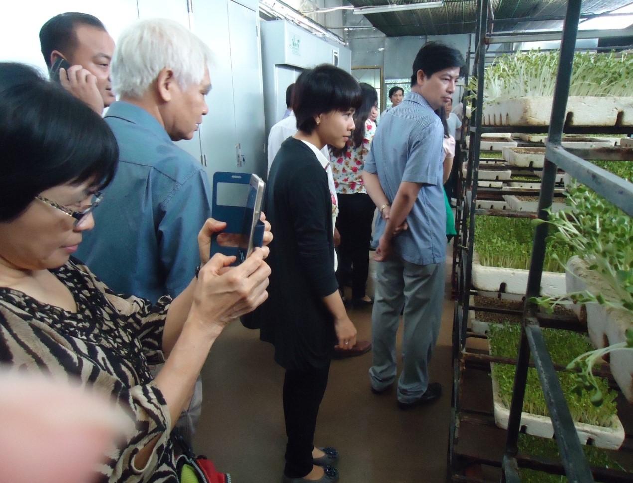 ta p hua n ve sa n xua t va tieu du ng be n vu ng de thuc hien chien luoc quoc gia ve tang truong xanh